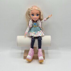 Bratz Sweet Style Cloe Doll With Extra Pants & Jacket